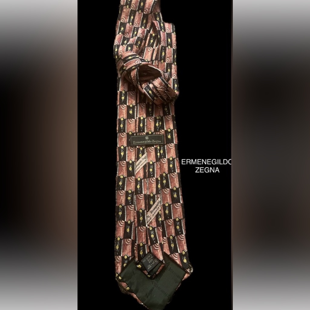 Ermenegildo Zegna Necktie Pink